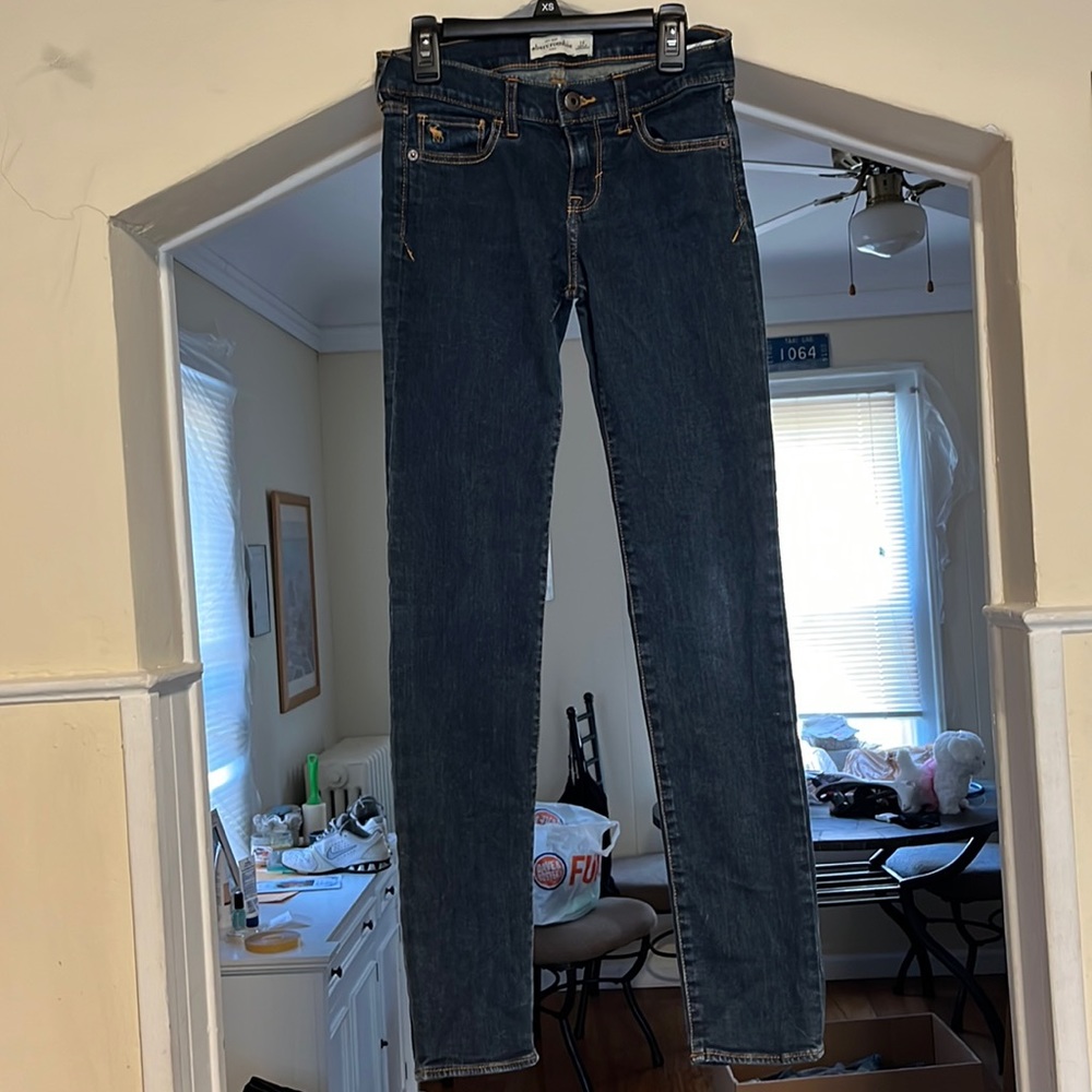 Ambercrombie size 14 girls dark blue jeans